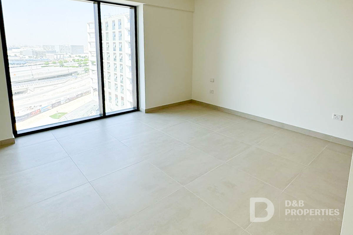 Unobstructed View | Top Floor | Vacant