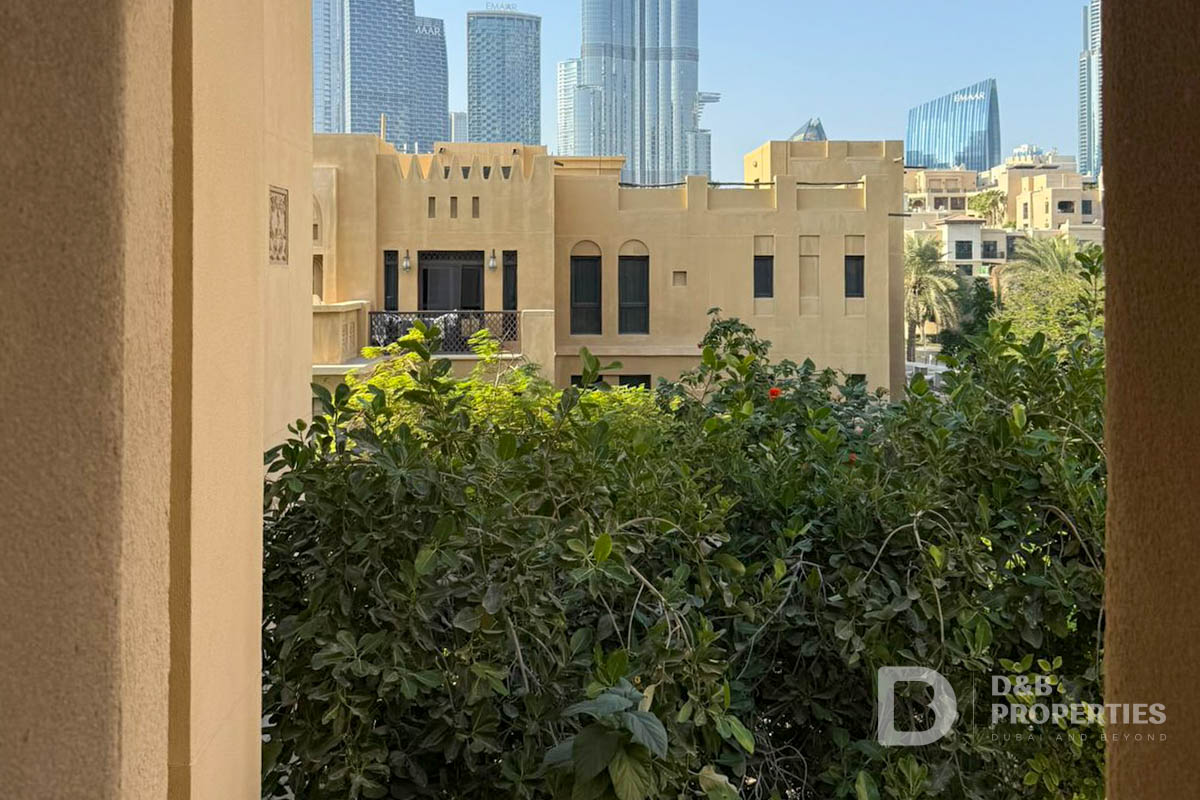 Burj Khalifa View | Study | Vacant | Upgraded