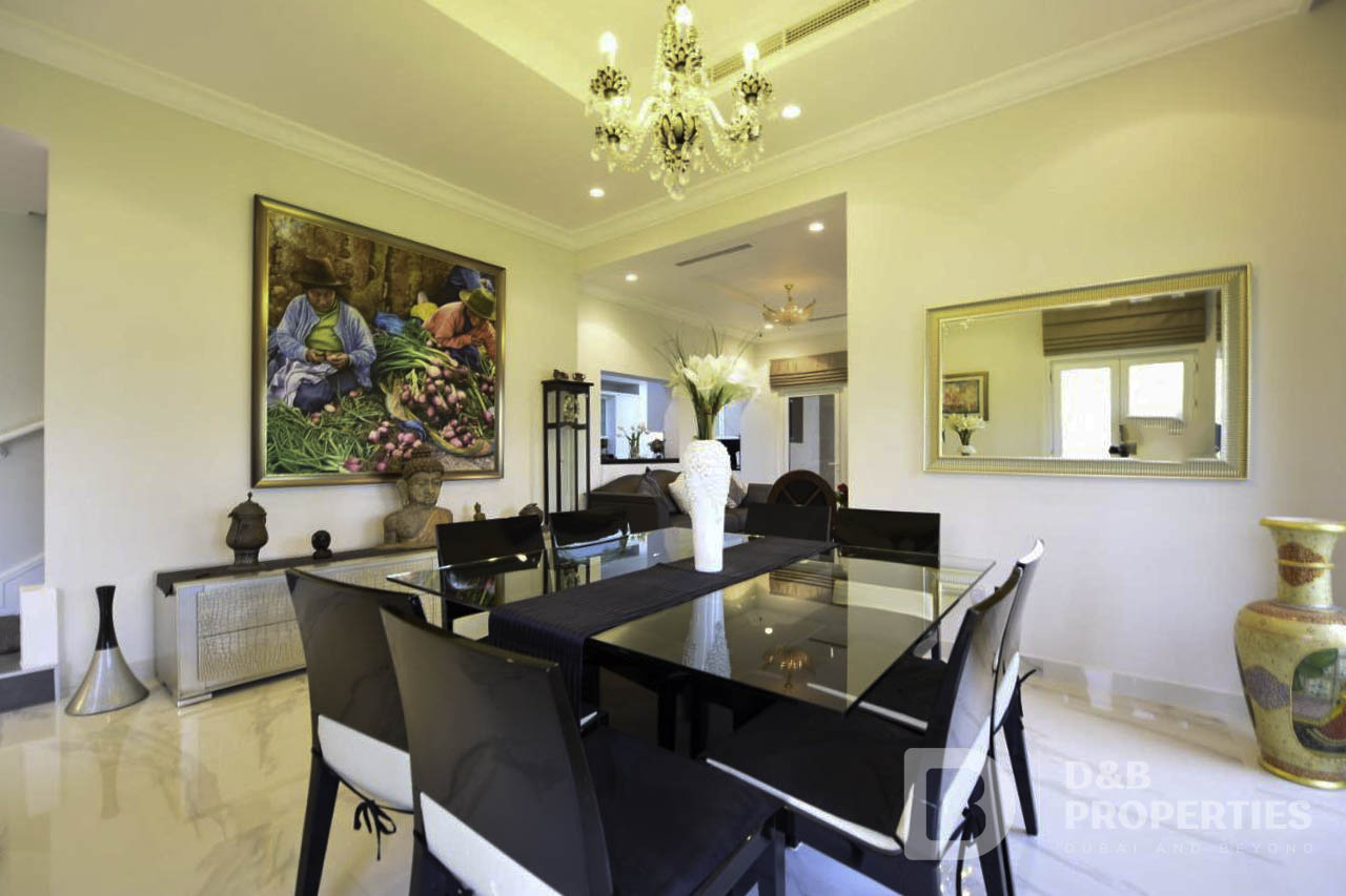 Luxury Living | Private Beach | Big Layout