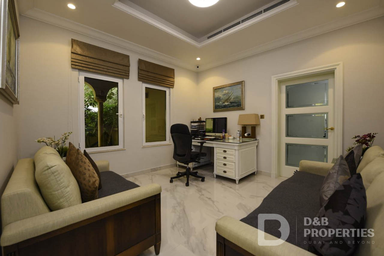 Luxury Living | Private Beach | Big Layout