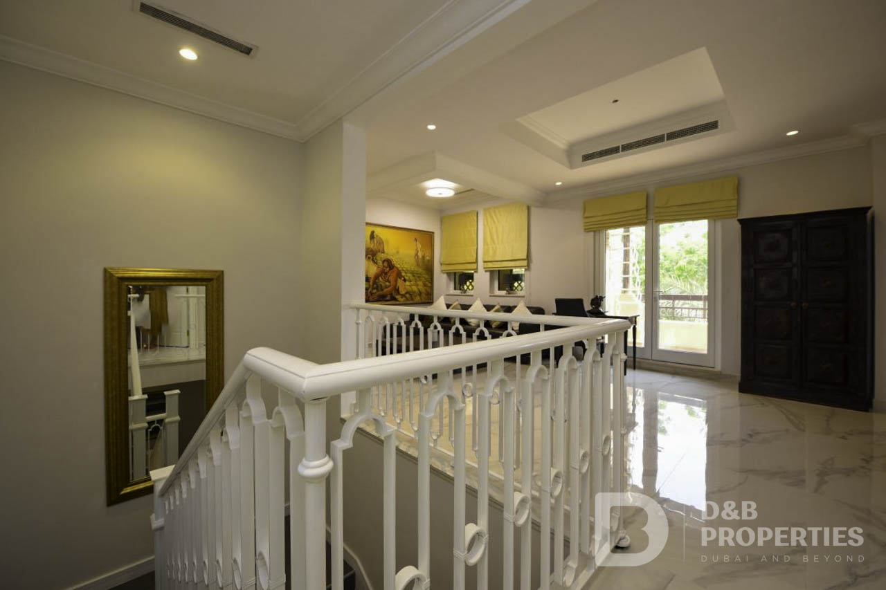 Luxury Living | Private Beach | Big Layout