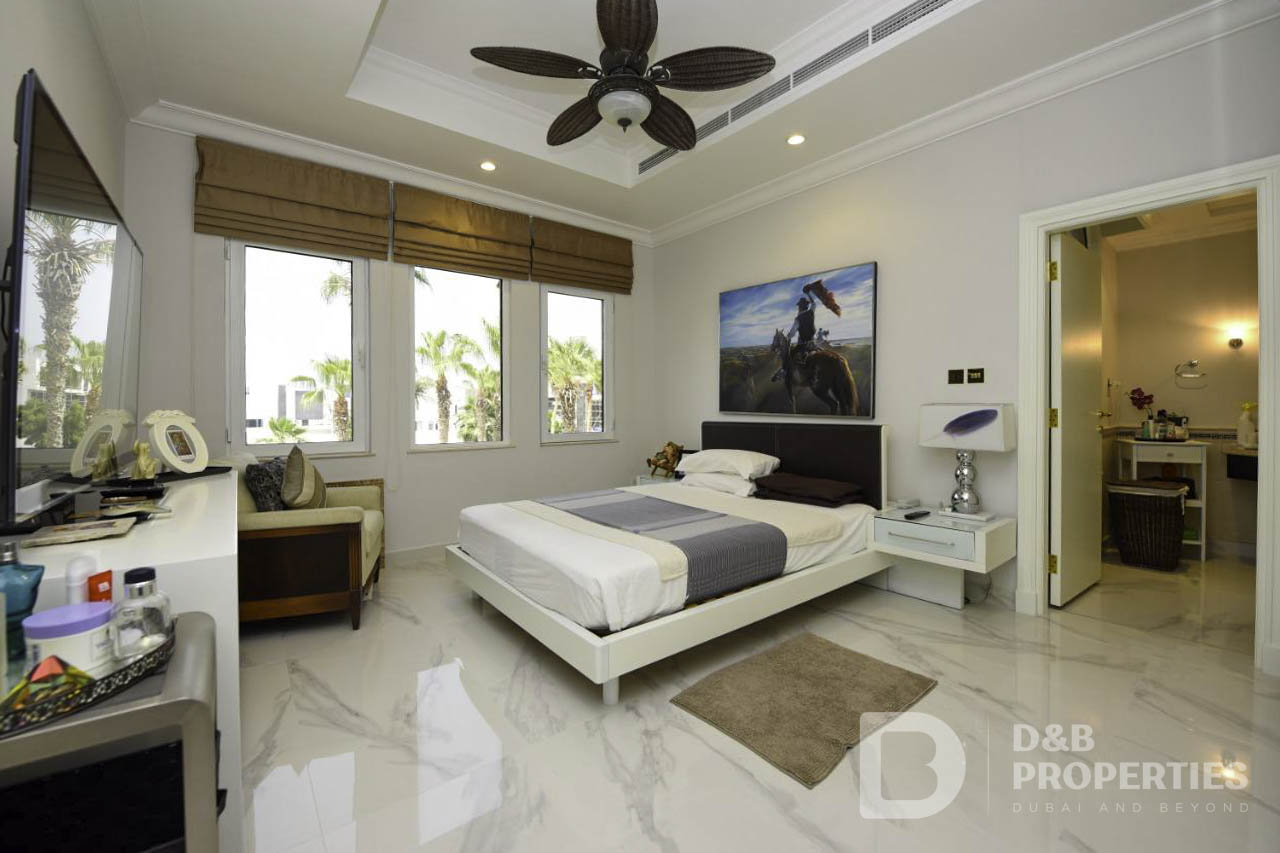 Luxury Living | Private Beach | Big Layout