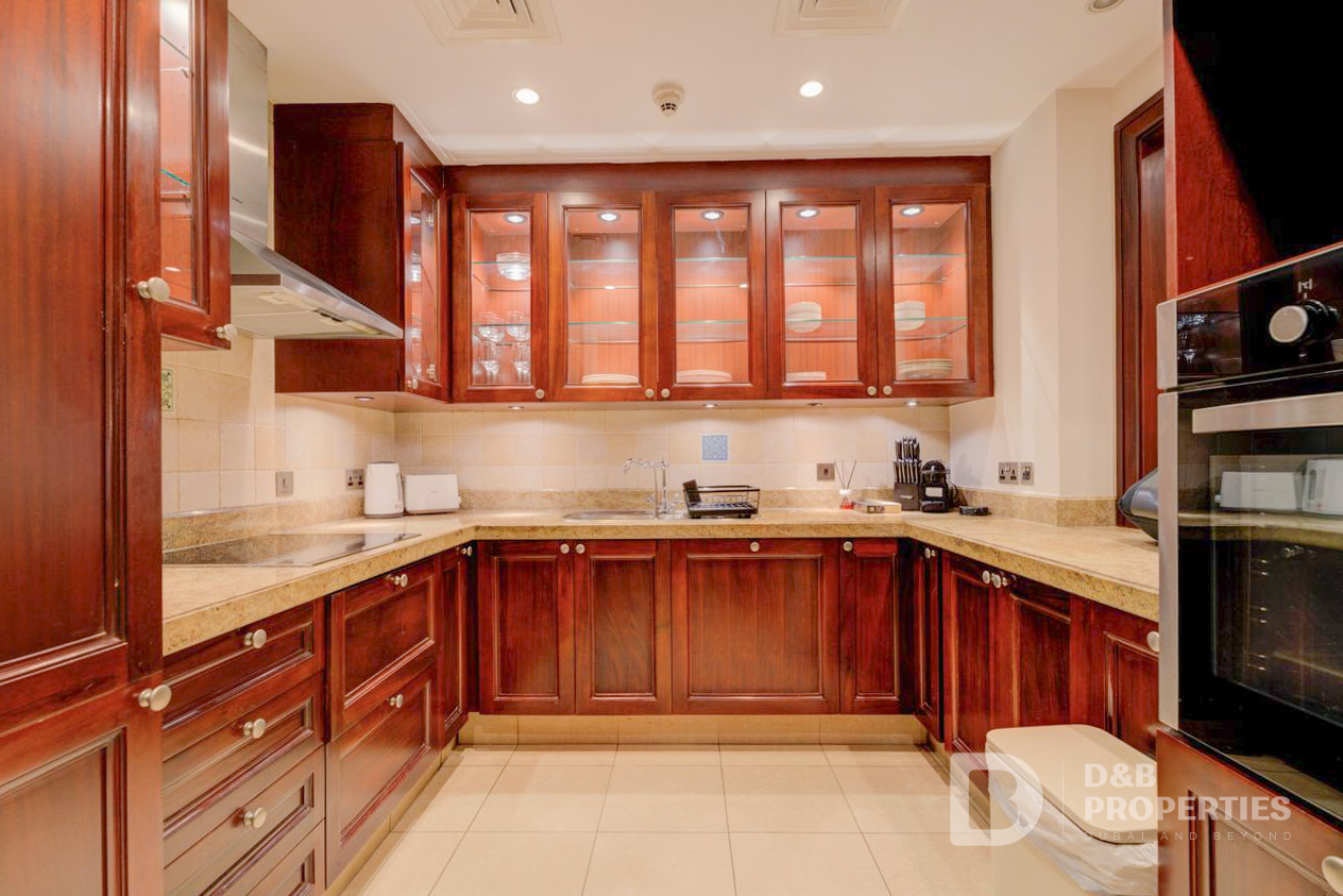Private Garden | Fully Furnished | Vacant