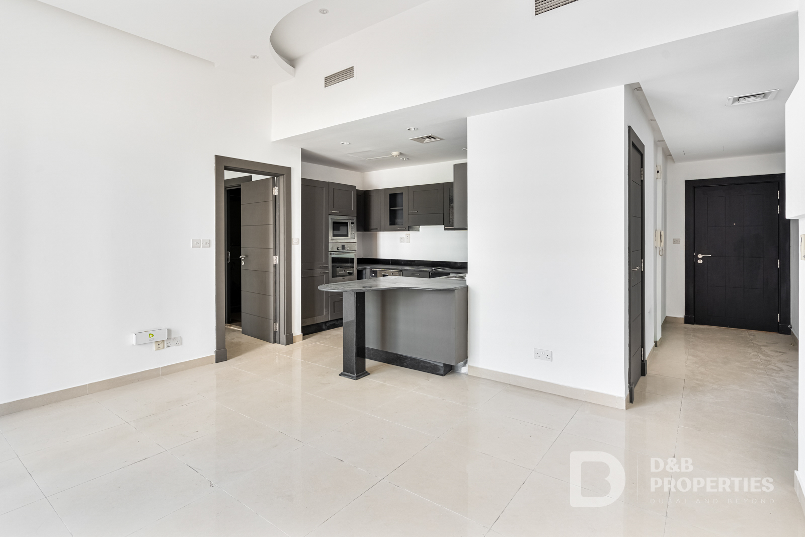 Ideal Location | Quiet Building | Low Floor