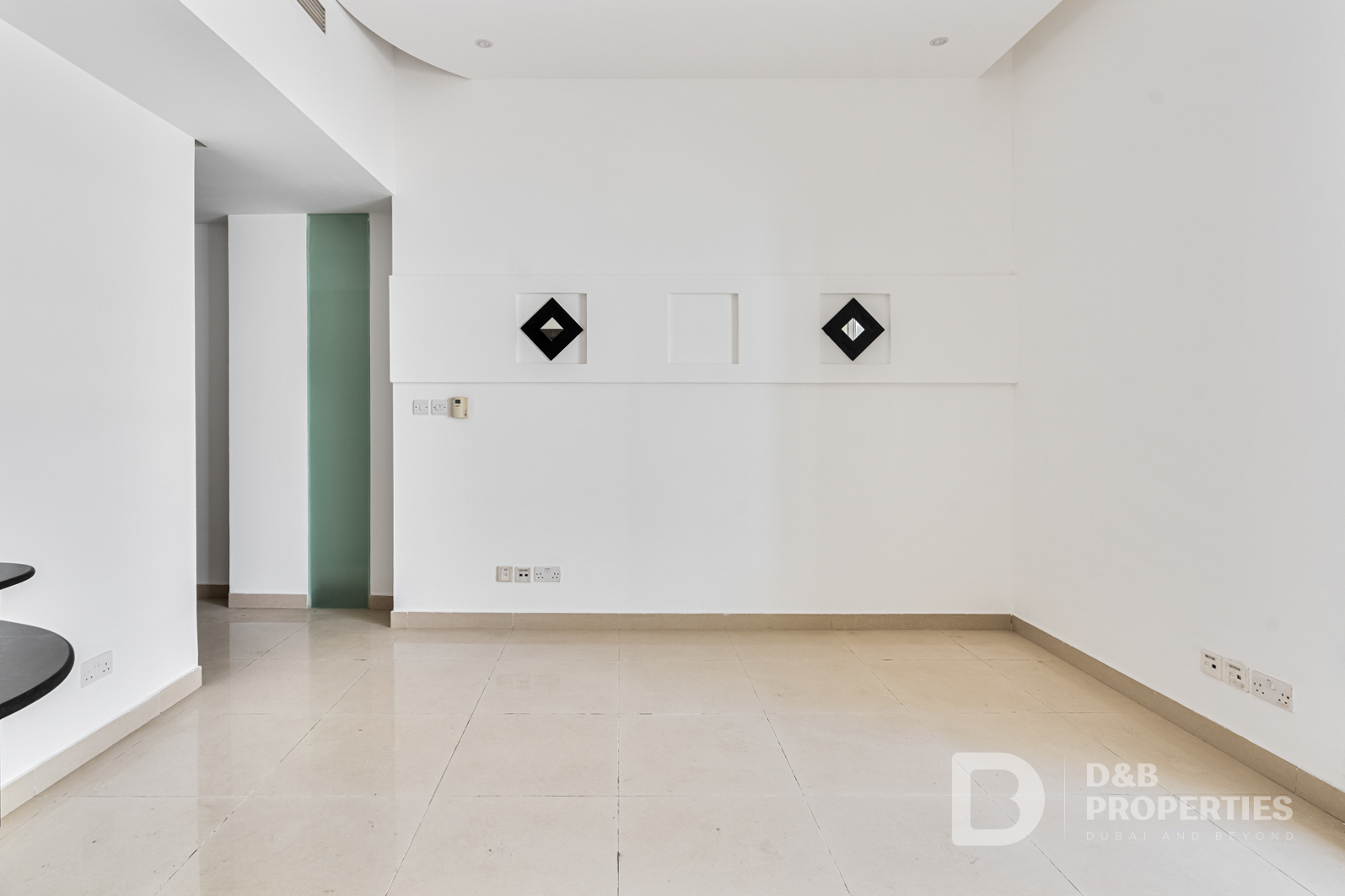 Ideal Location | Quiet Building | Low Floor