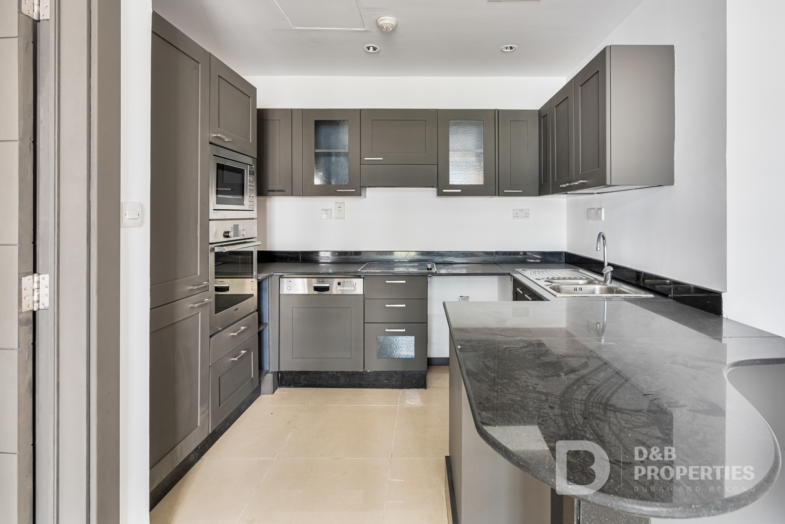 Ideal Location | Quiet Building | Low Floor