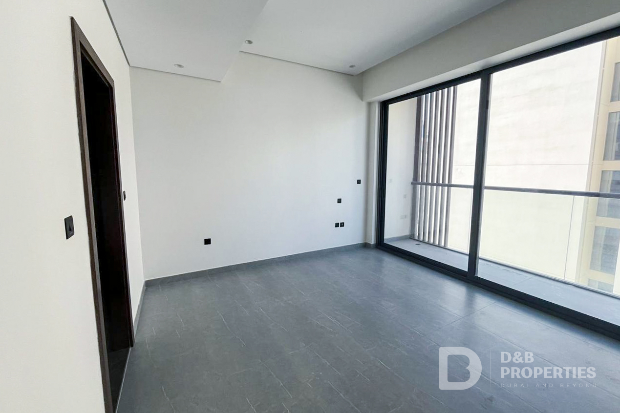 Brand New | Best Layout | Park view