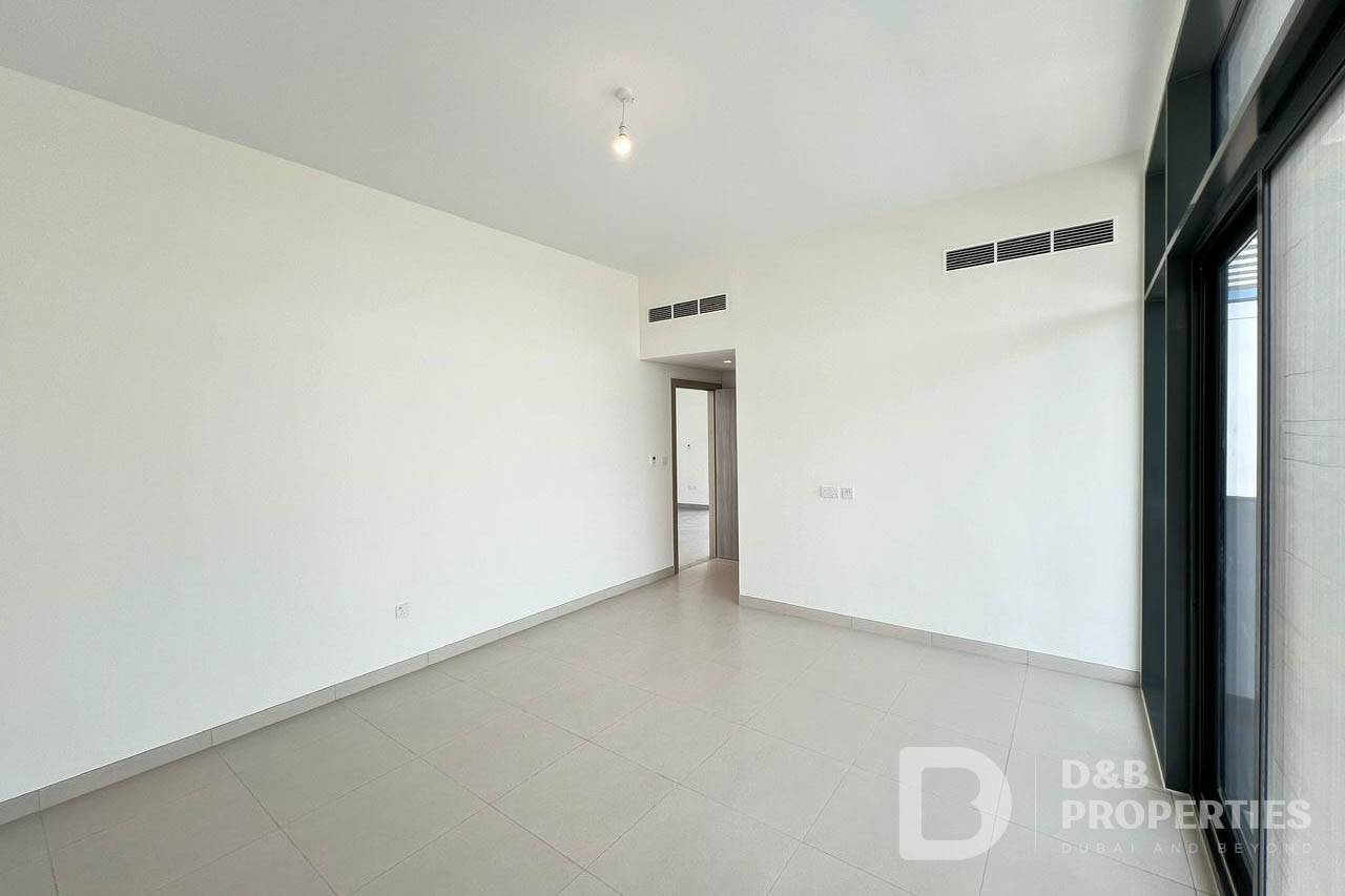 Family Community | Large Plot | Spacious 4BR Villa
