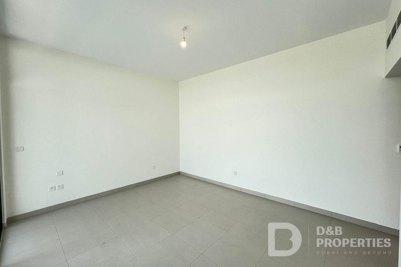 Family Community | Large Plot | Spacious 4BR Villa