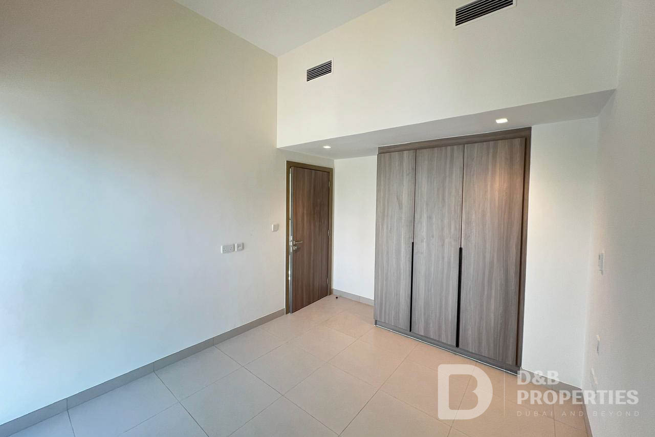 Family Community | Large Plot | Spacious 4BR Villa