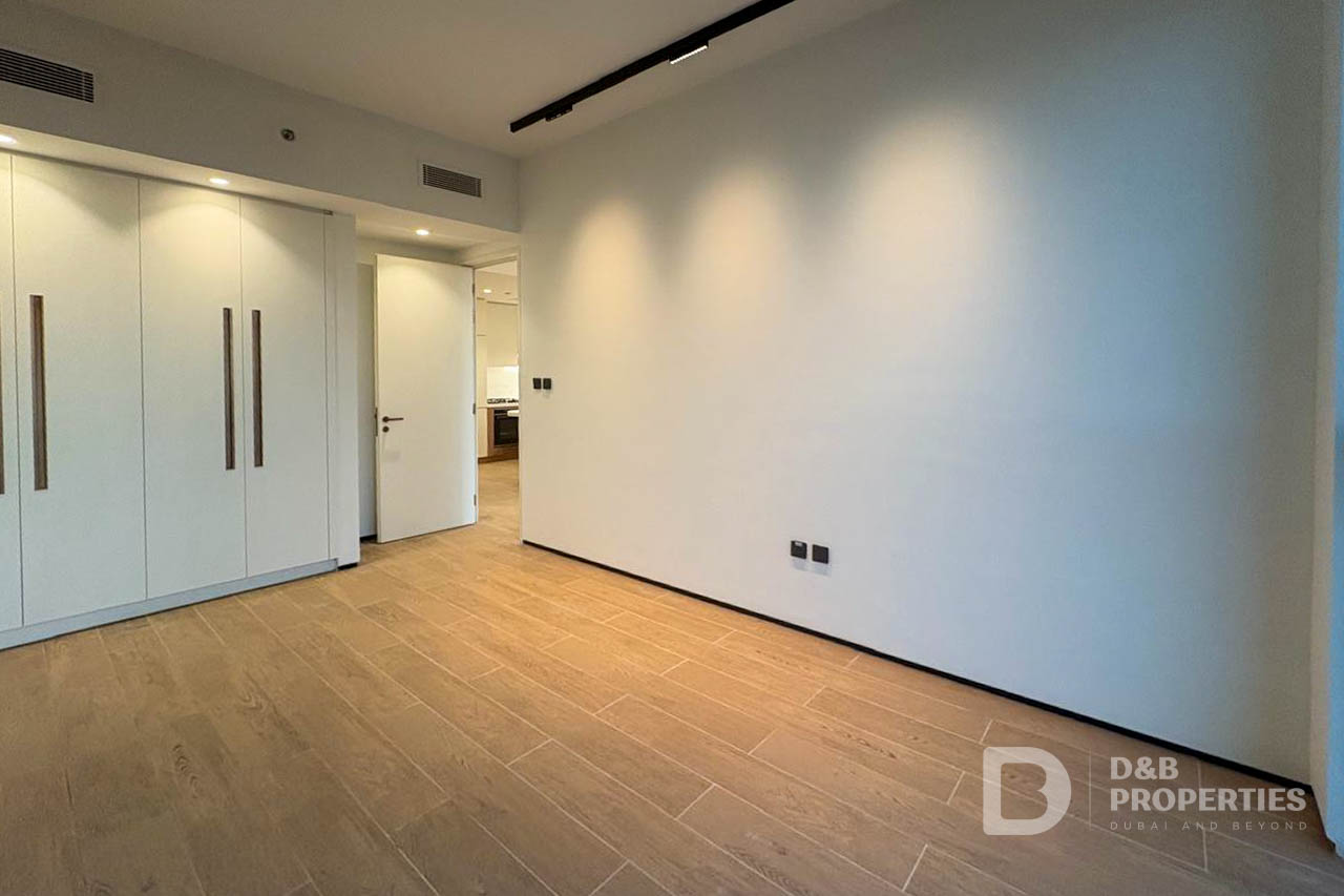 New | Laundry | Spacious | High ROI | Exclusive