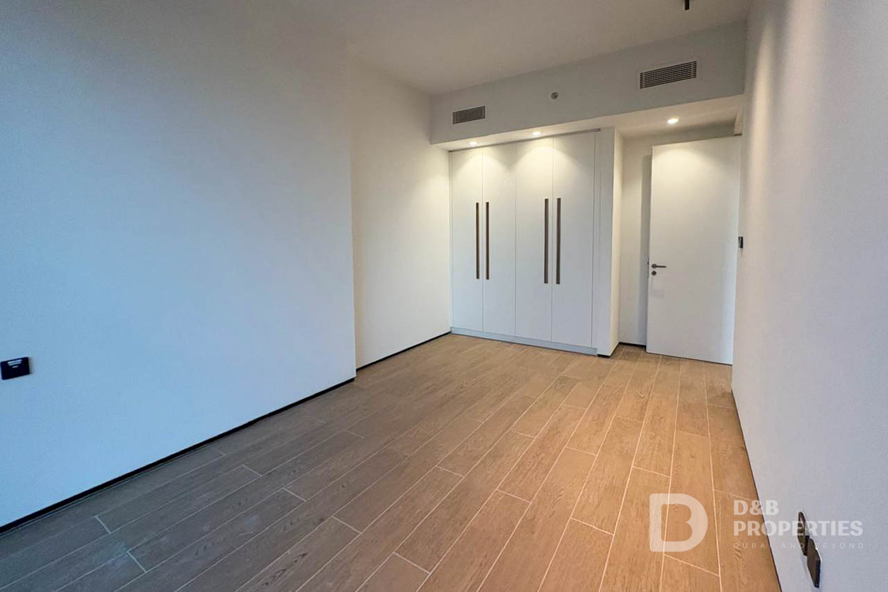 New | Laundry | Spacious | High ROI | Exclusive