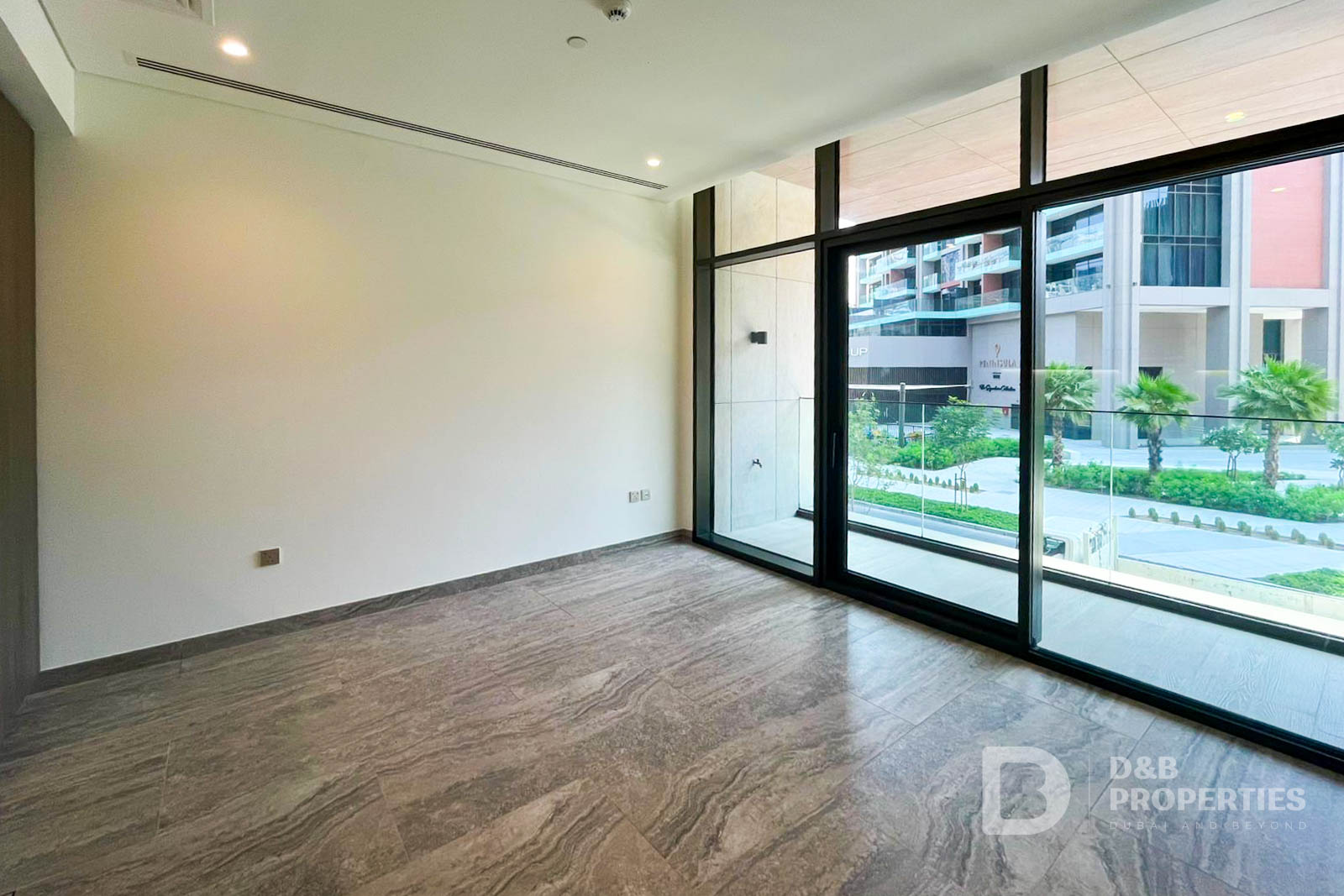Vacant on May | Prime Location | Community View