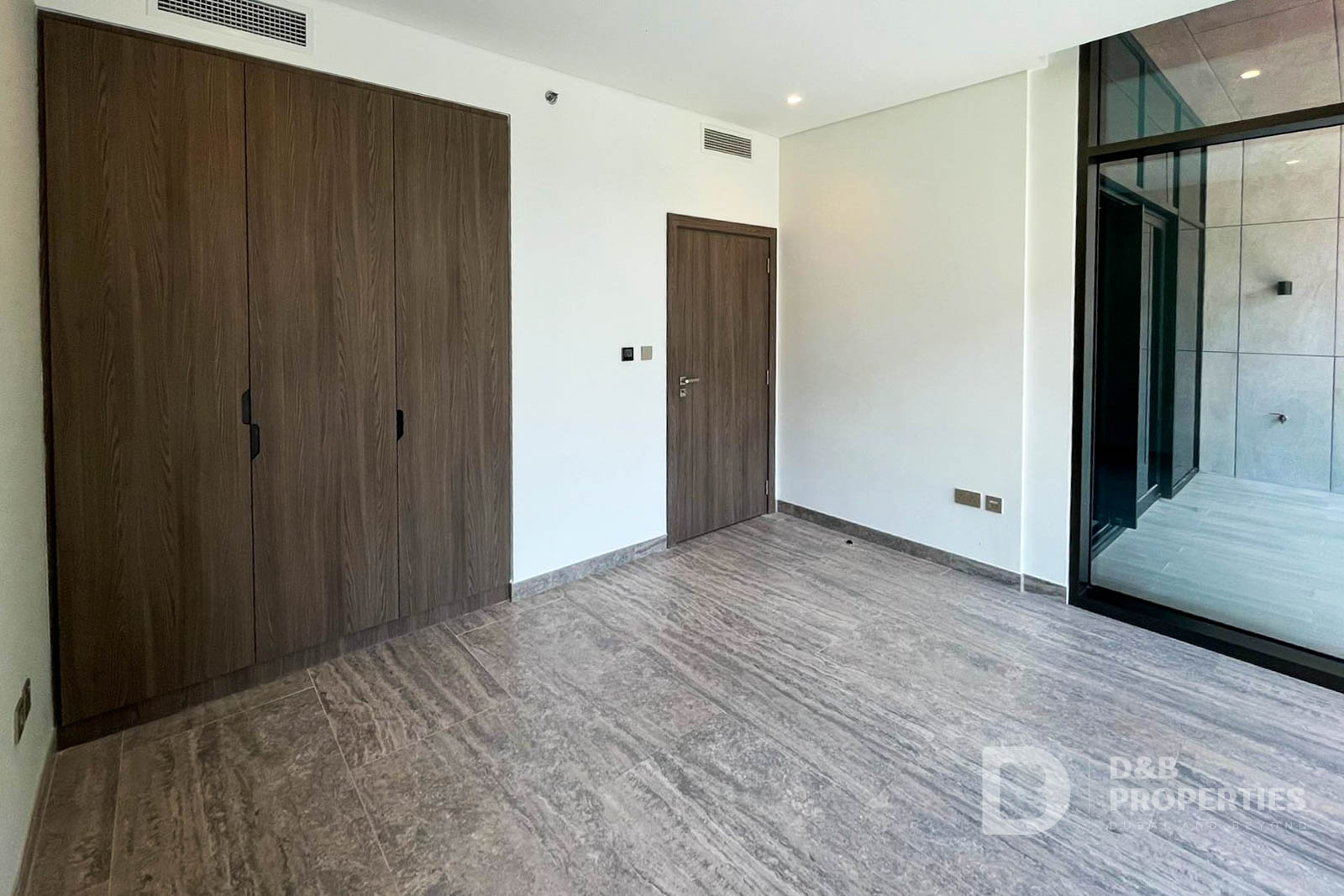 Vacant on May | Prime Location | Community View