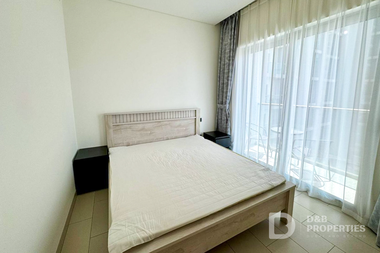 Burj Khalifa View | Pool Facing | Furnished