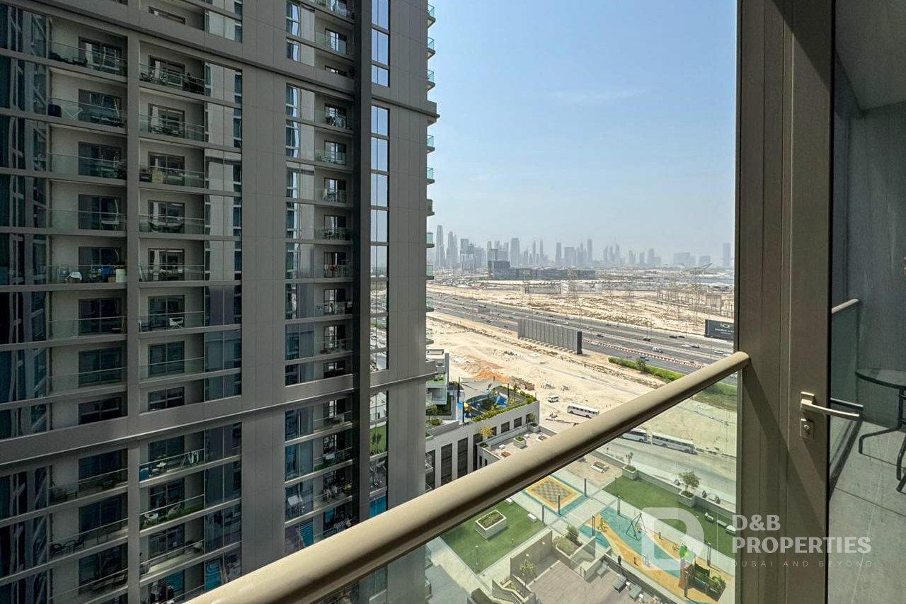 Burj Khalifa View | Pool Facing | Furnished
