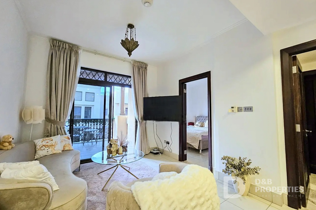 Burj Khalifa View | Tenanted | 3min to Dubai Mall