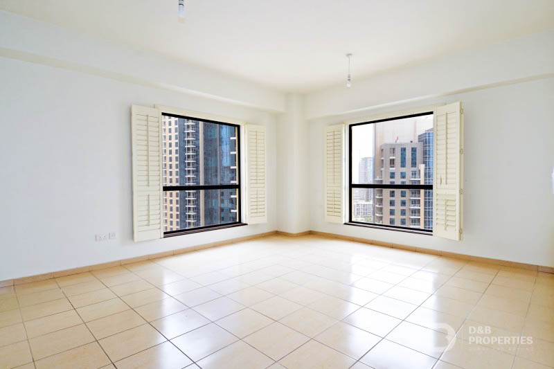 Stunning | 3 Bed | Garden And Pool View