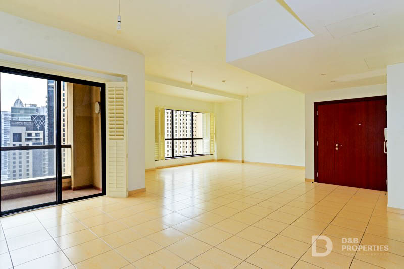 Stunning | 3 Bed | Garden And Pool View
