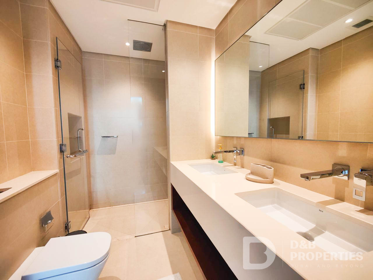 FULL MARINA VIEW | FURNISHED | VACANT NOW