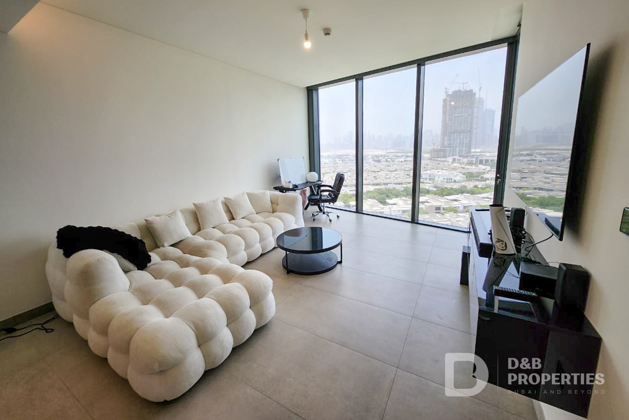 Community View | Mid Floor | Vacant Soon