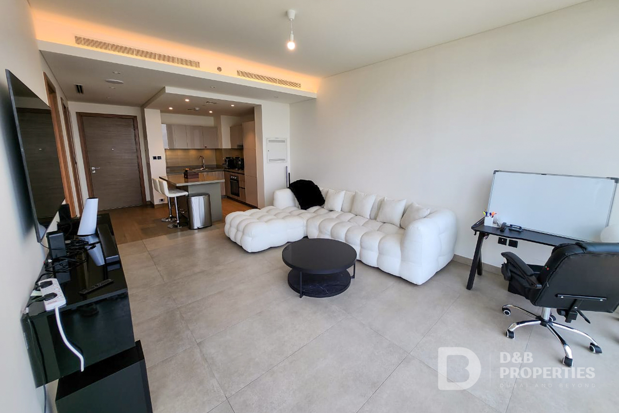 Community View | Mid Floor | Vacant Soon