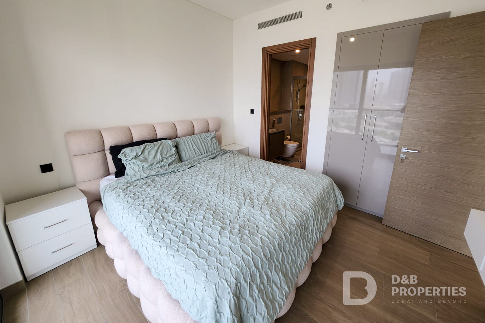 Community View | Mid Floor | Vacant Soon