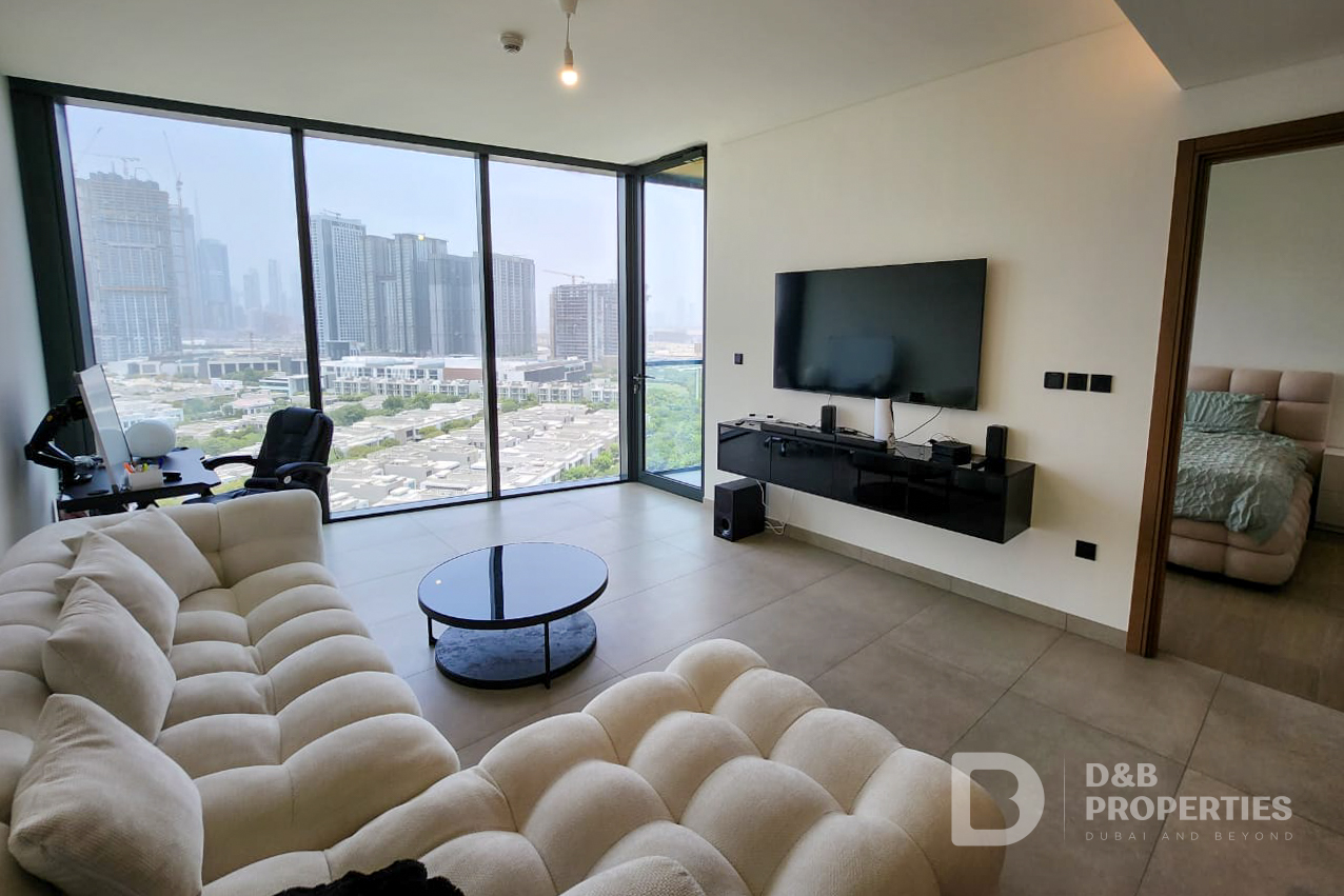 Community View | Mid Floor | Vacant Soon
