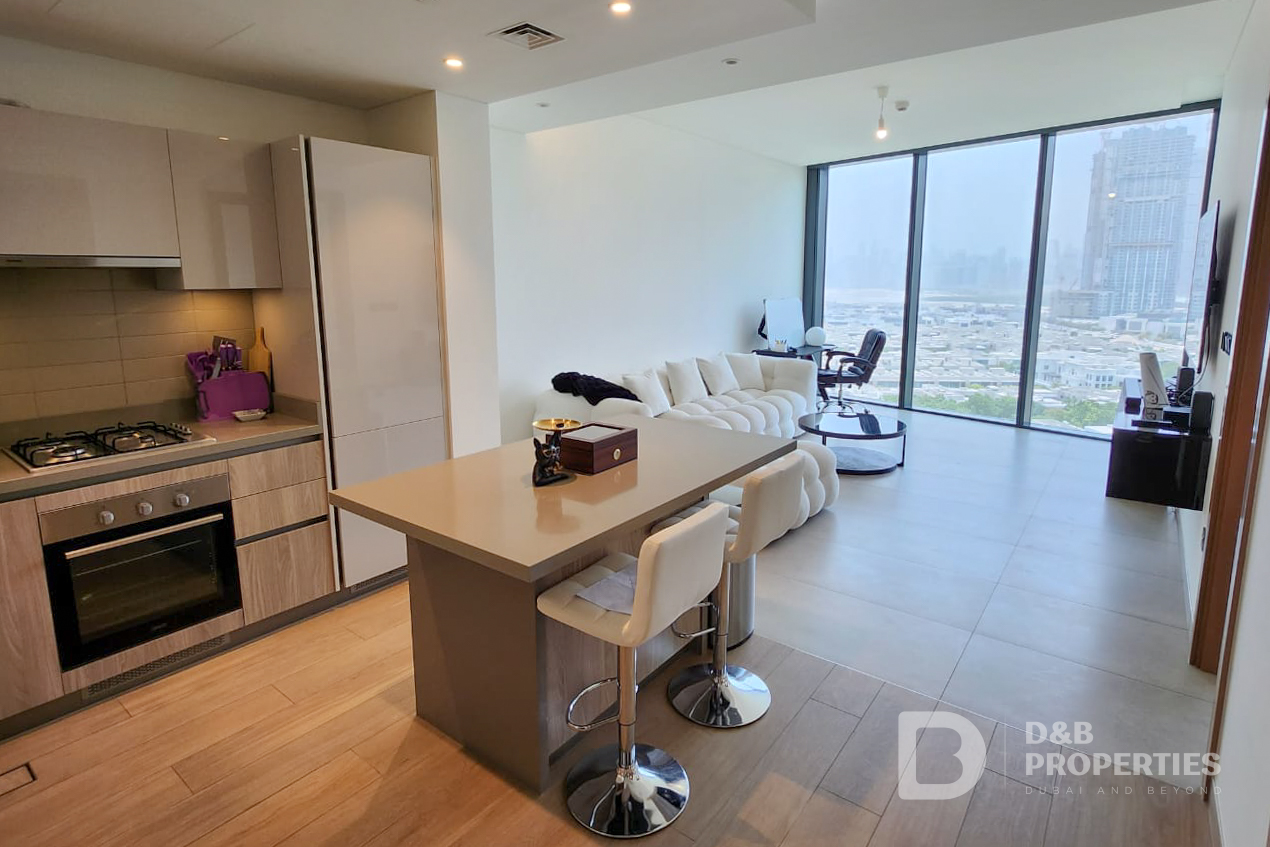 Community View | Mid Floor | Vacant Soon