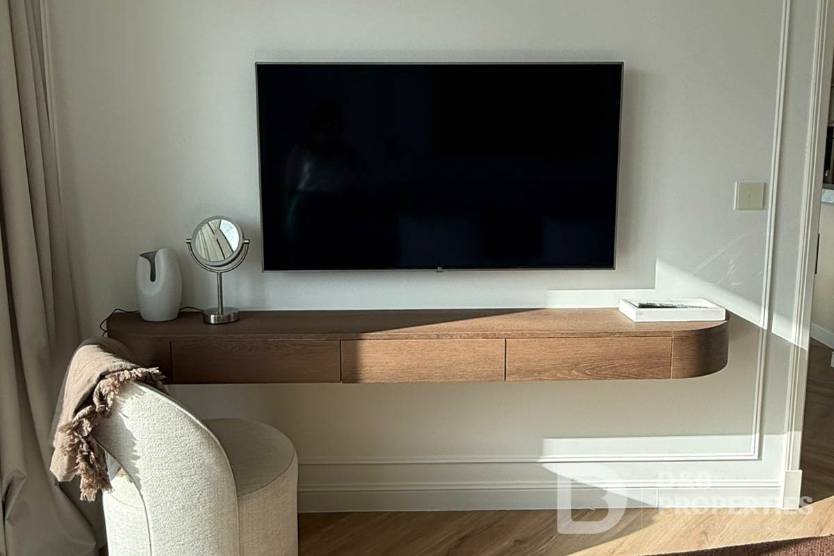 Spacious Layout | Furnished | Luxury Living