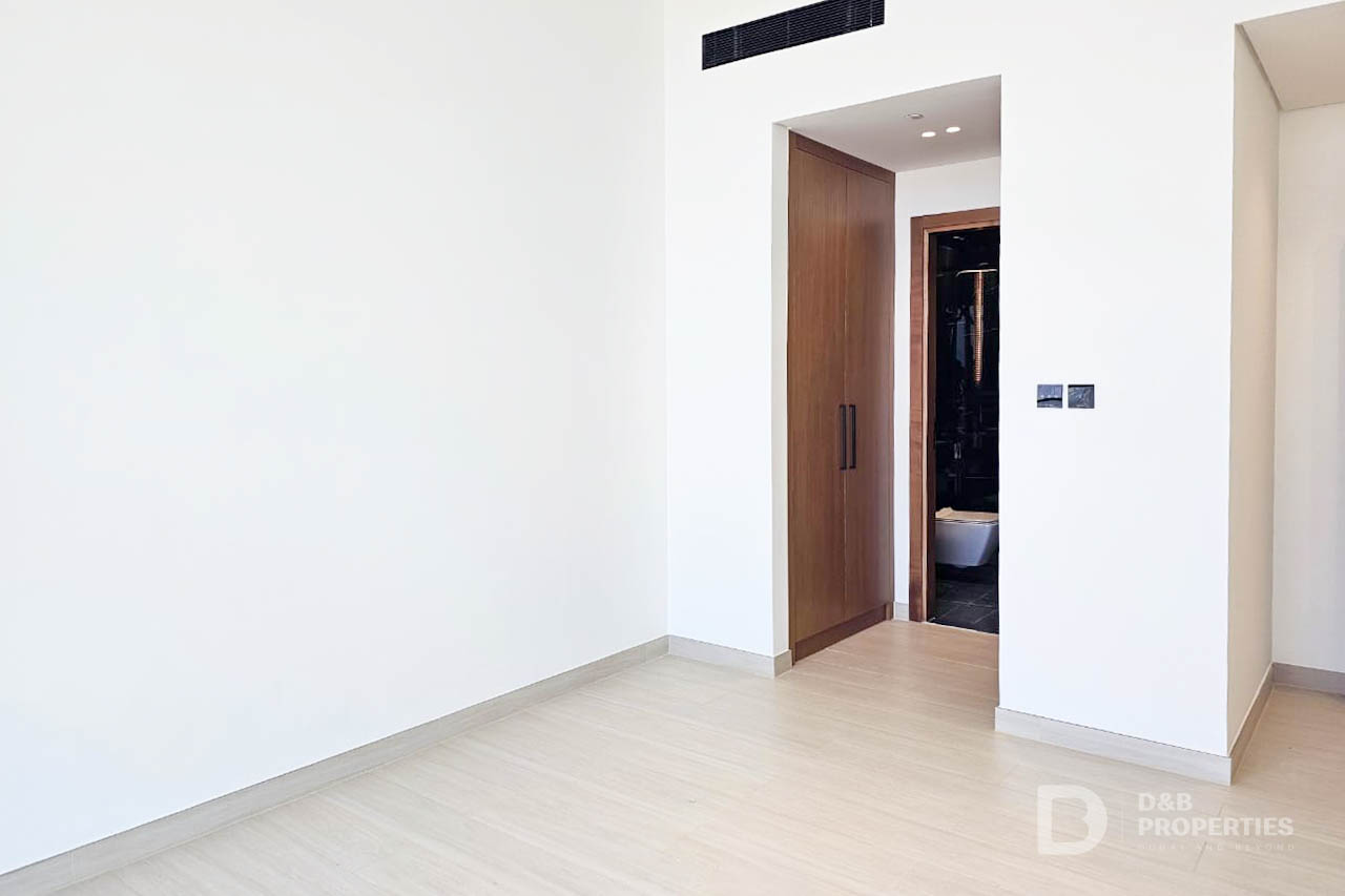 Vacant | Spacious layout | Exit to Al Khail Road