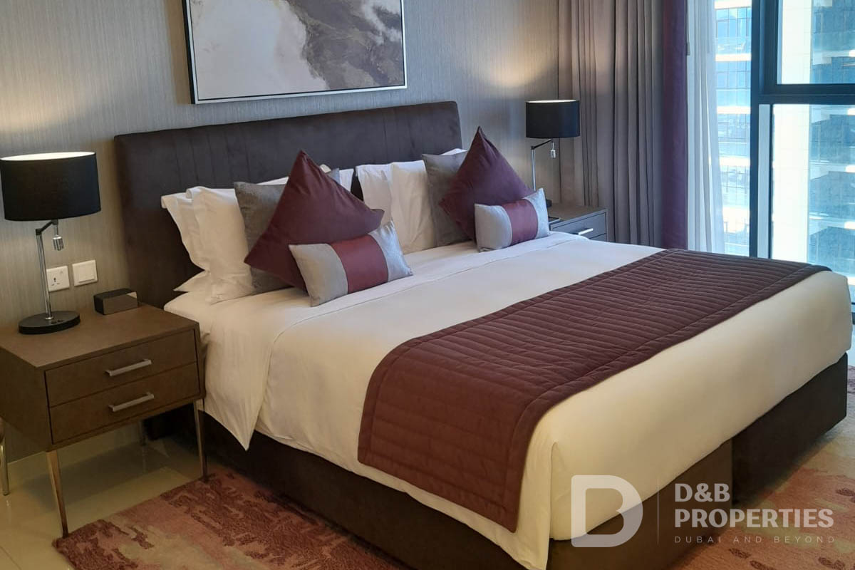 Spacious 1 Bedroom | High Floor | Vacant