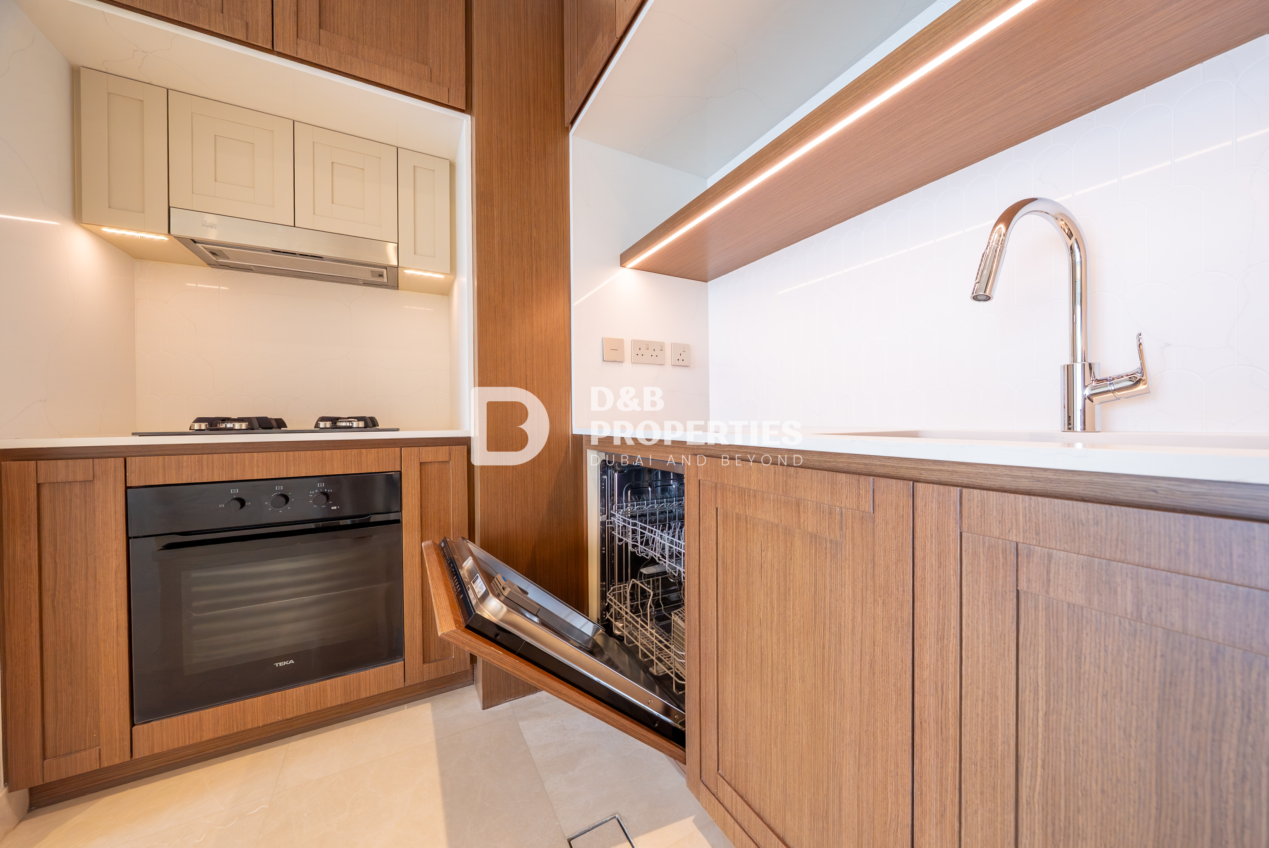 Sea+Palm View | Luxury Apartment | Ready To Move