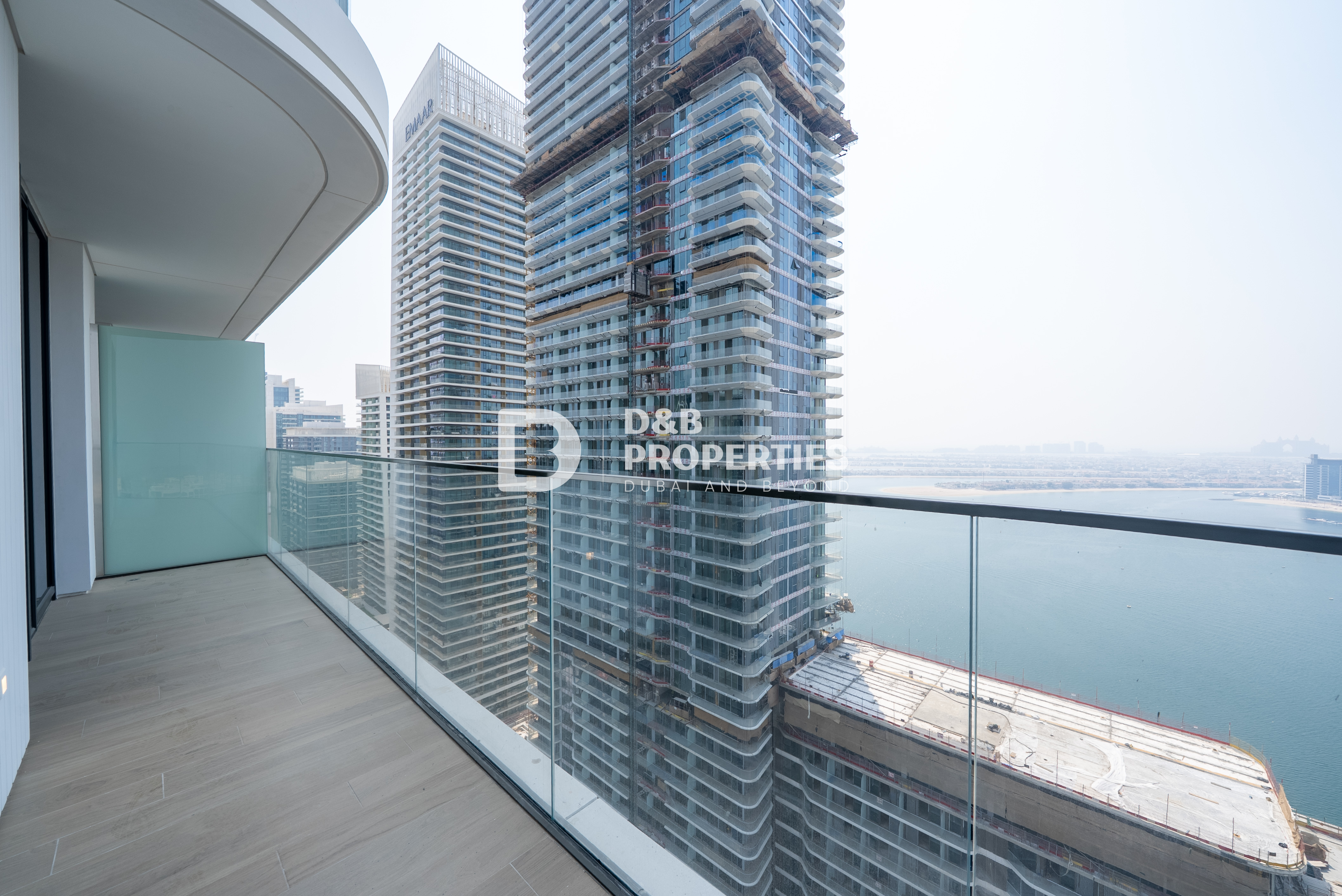 Sea+Palm View | Luxury Apartment | Ready To Move