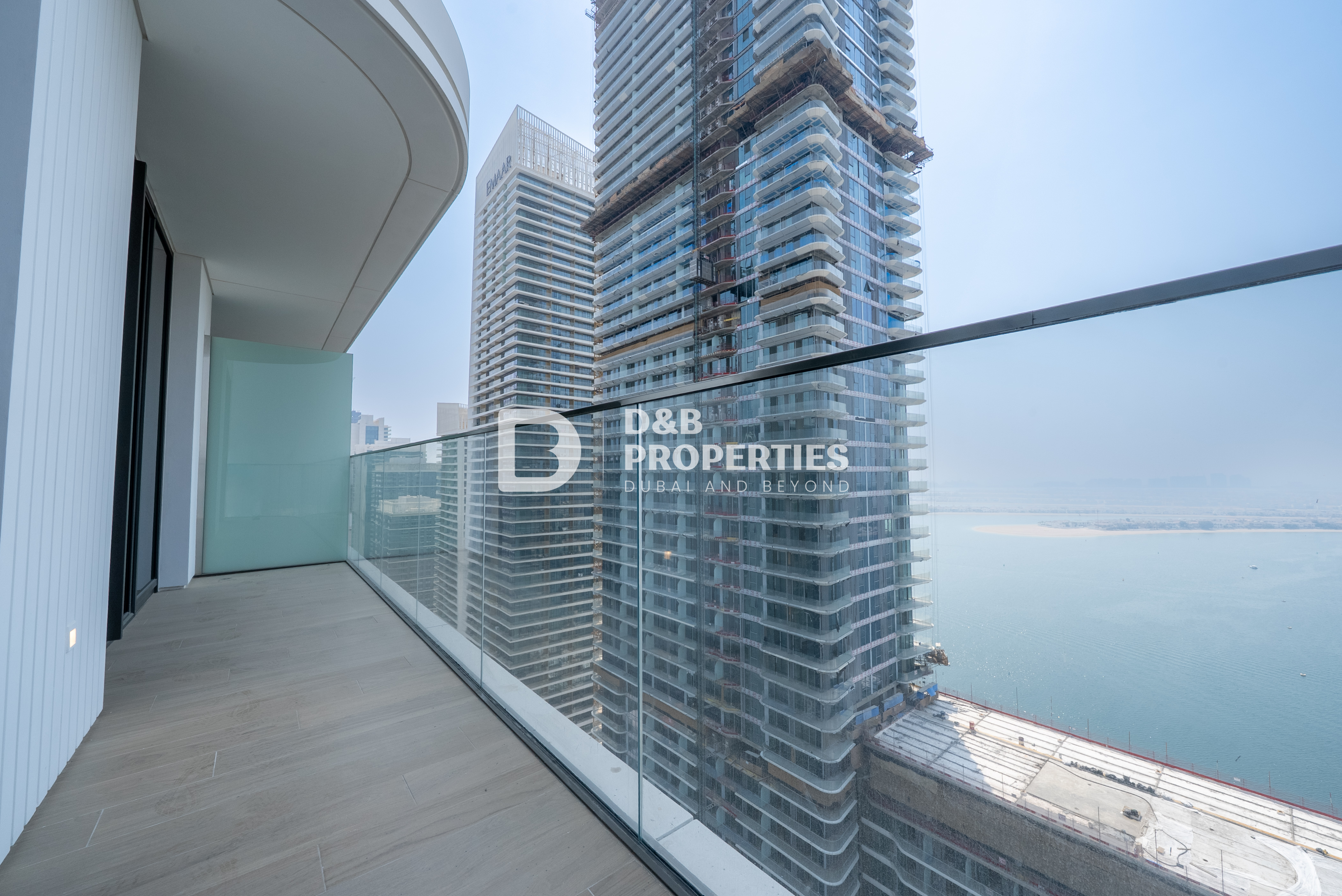 Sea+Palm View | Luxury Apartment | Ready To Move