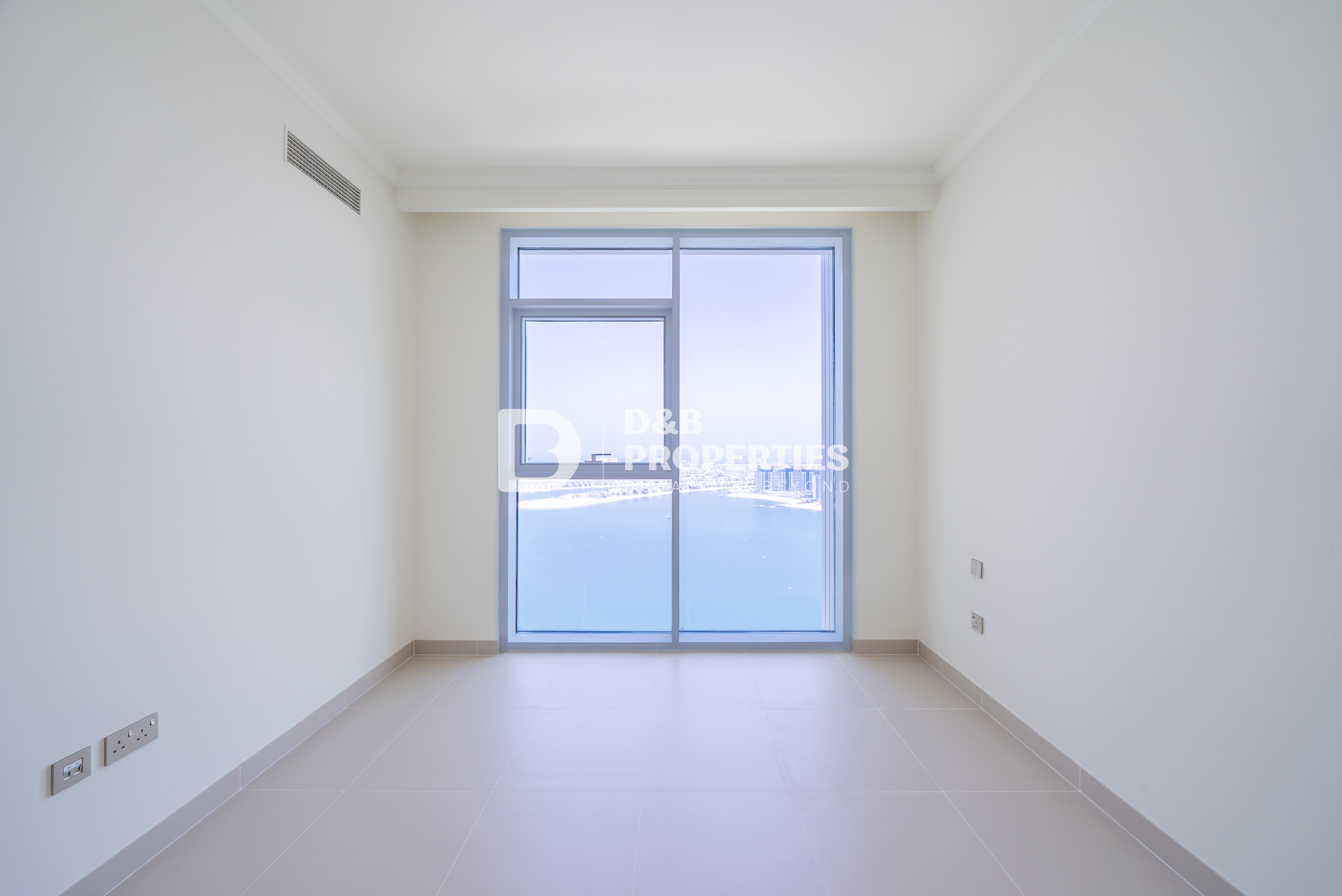 Luxury Waterfront Living | 2 Bedroom | Palm View