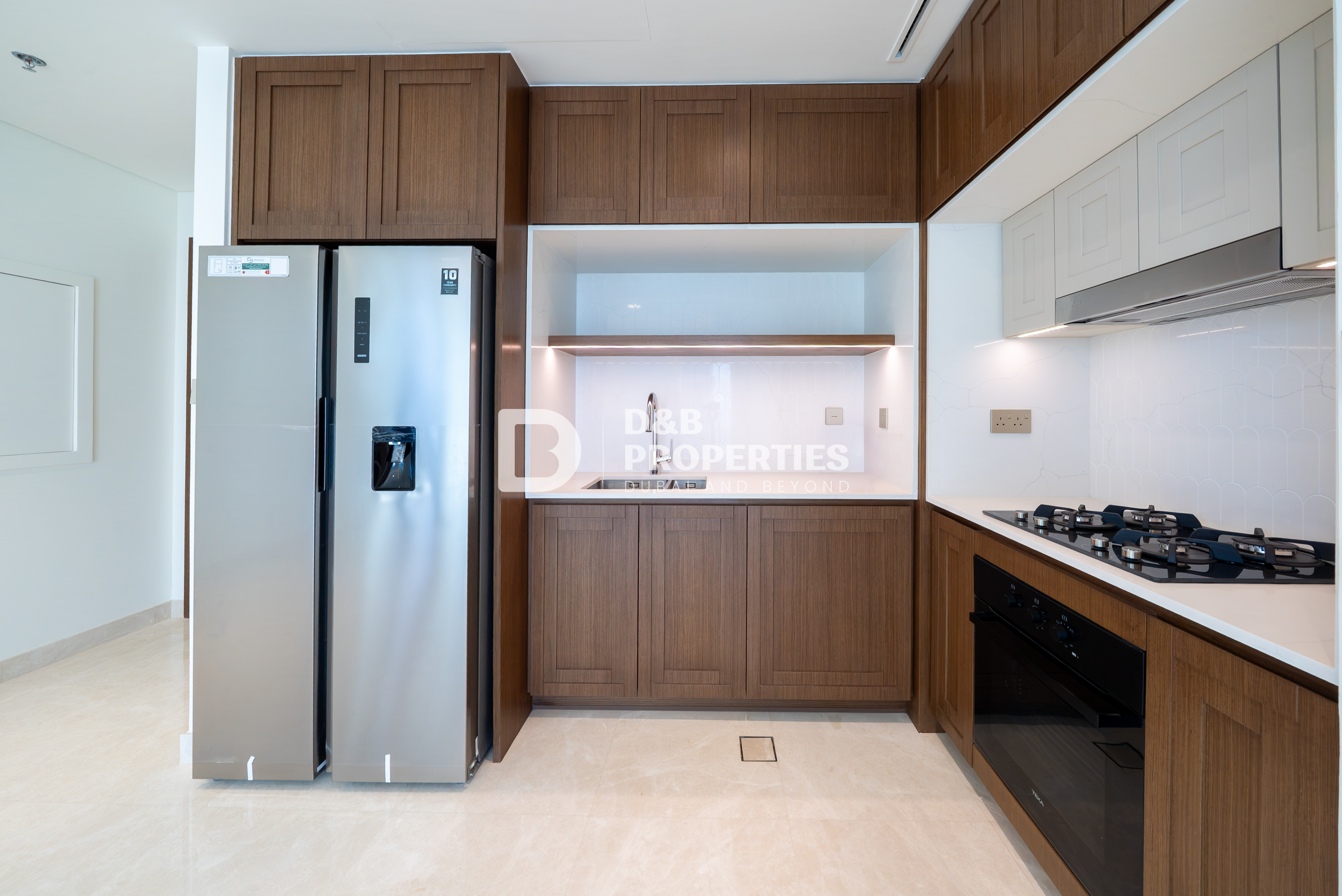 Luxury Waterfront Living | 2 Bedroom | Palm View