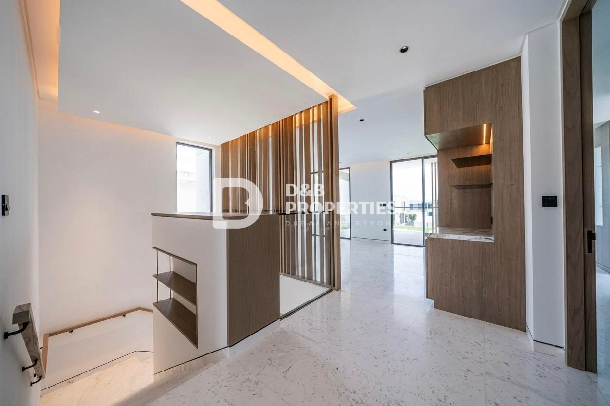 Corner Unit | Huge Garden Space | 5BR | Harmony
