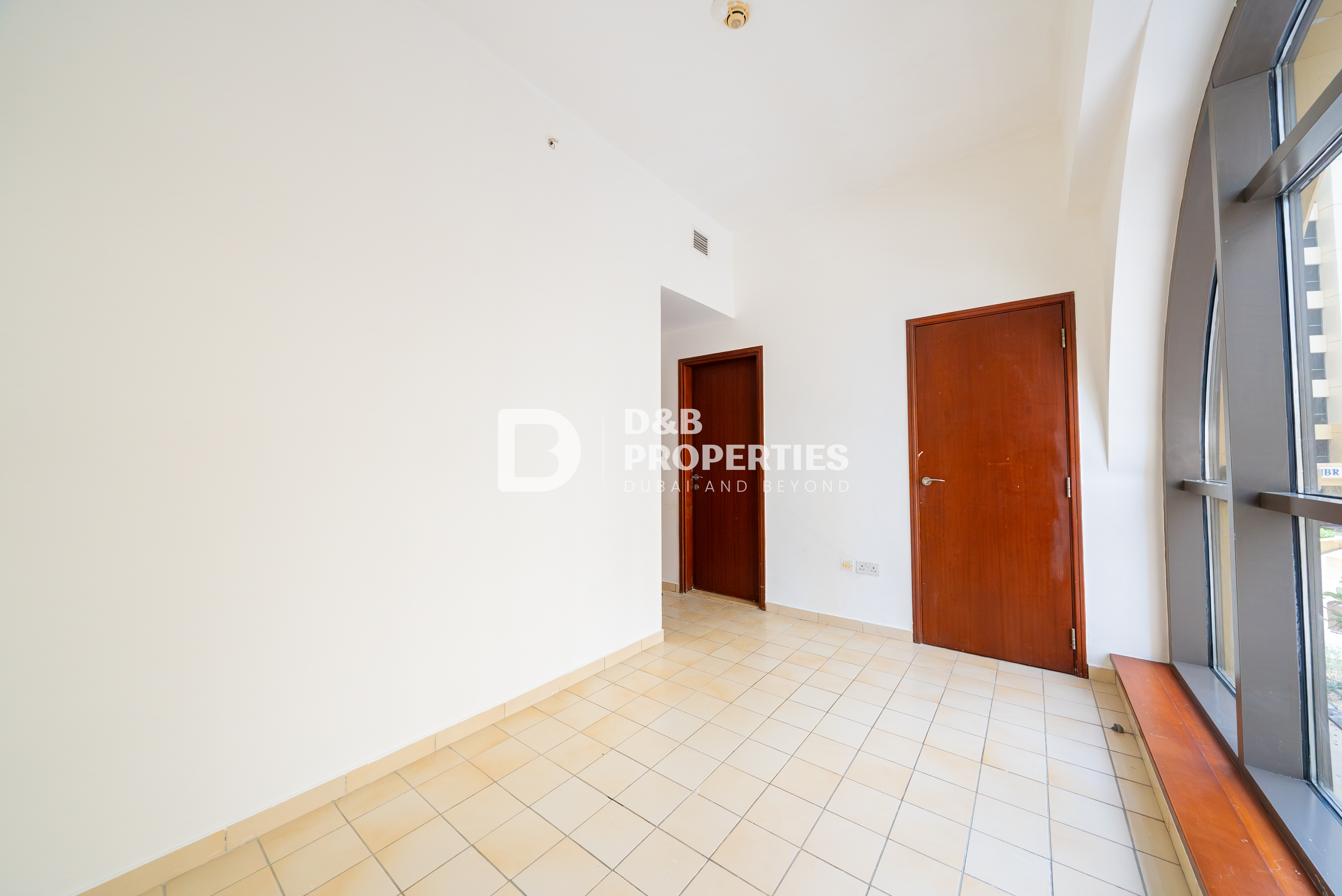 Stunning | 3 Bed | Garden And Pool View