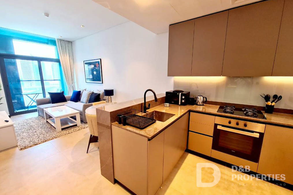 TASTEFULLY FURNISHED | CANAL VIEW | TENANTED