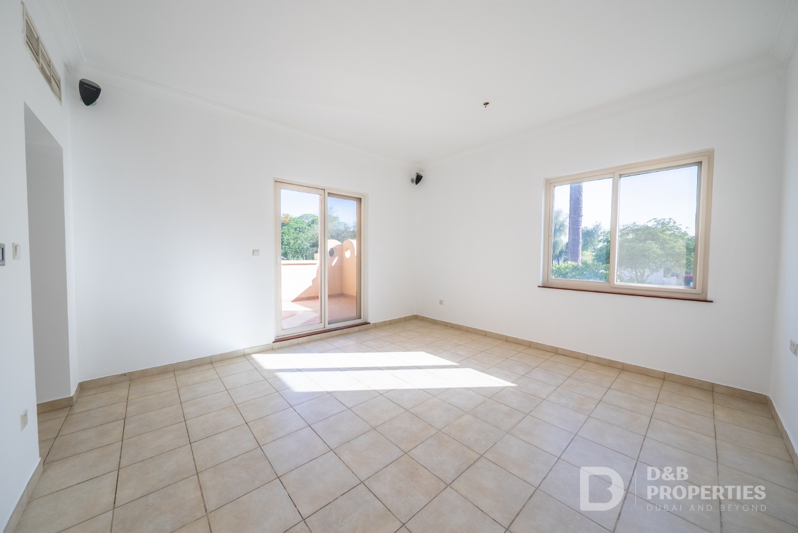 Vacant | Corner Villa | Large Plot | Type C2