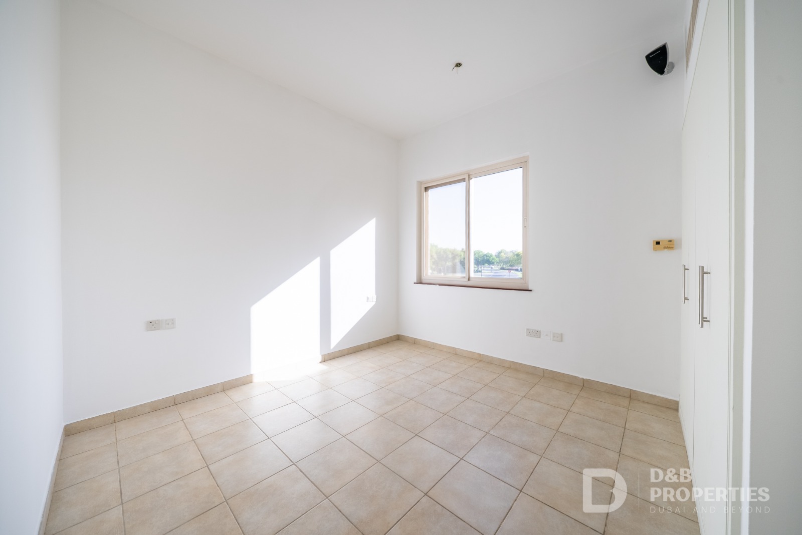 Vacant | Corner Villa | Large Plot | Type C2